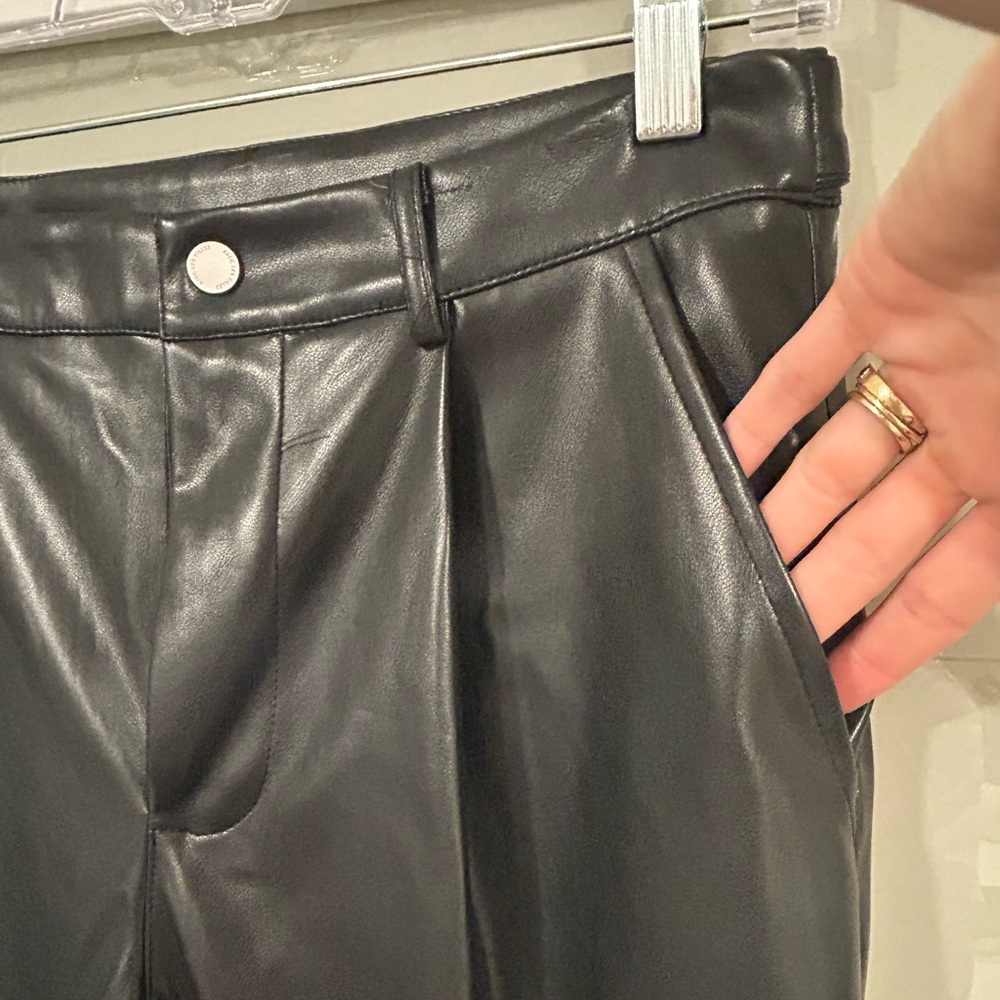 Avec Les Filles Black Faux Leather Ankle Pant - Picture 2 of 9